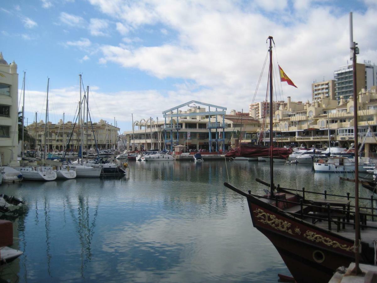 Apartamento En Puerto Marina Benalmádena Buitenkant foto